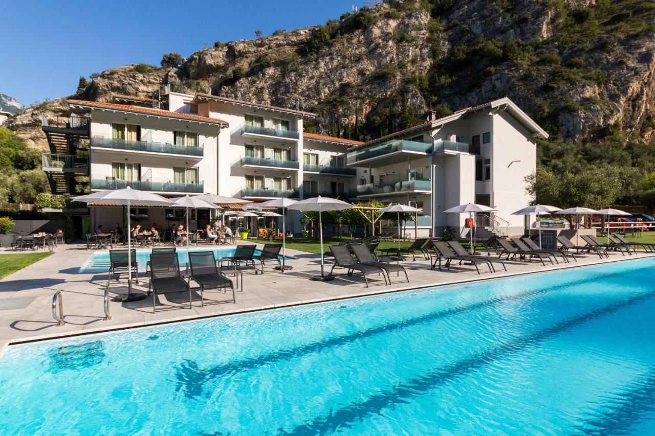 Aktivhotel Santalucia Torbole Sul Garda Exterior photo